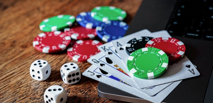 Psychologia hazardu: od zachowań graczy do mechanizmów uzależnienia - 1